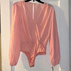 NWOT Mi ami  pink blouse bodysuit